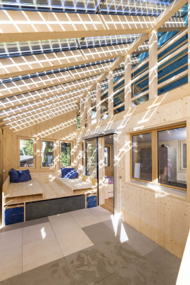 Das "Kreishaus" bietet auf etwa 40 m2 Fläche eine voll ausgebaute kleine Wohneinheit mit Wintergarten.(c) Christoph Kaminski/ZHAW