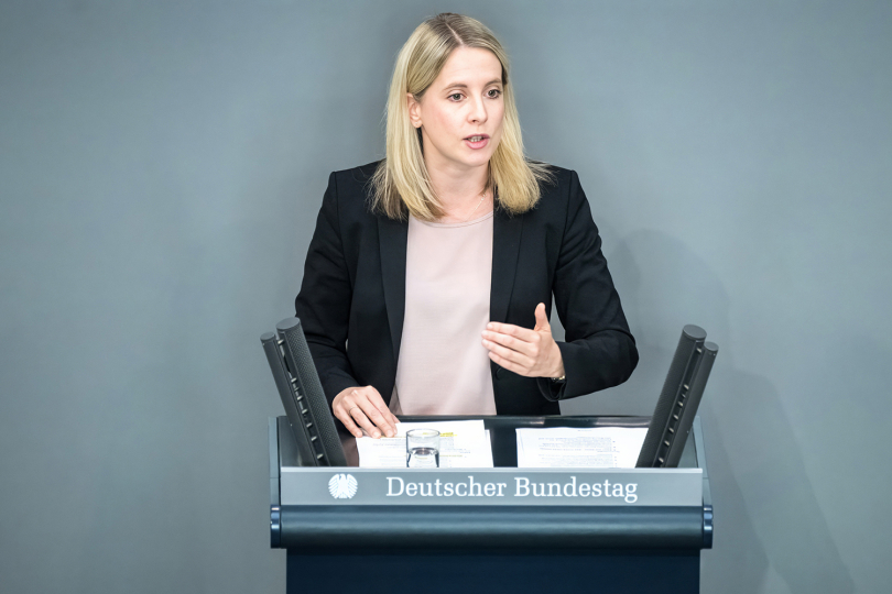 Bundesbauministerin Verena Hubertz kündigt Bau-Turbo in 100 Tagen an