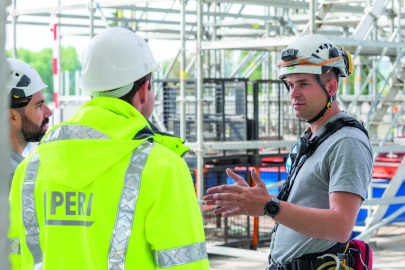 PERI Ingenieure setzten die Ideen und Anforderungen des Blumer-Lehmann-Teams in eine praxistaugliche, statisch abgesicherte Gerüstlösung um. Foto: PERI Deutschland

