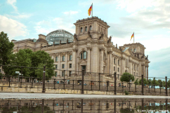 Regierung soll 95% der neuen Schulden für Infrastruktur im Jahr 2025 zweckentfremdet haben