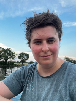In ihrer Freizeit entspannt Maike Reuther gerne beim Rudern.